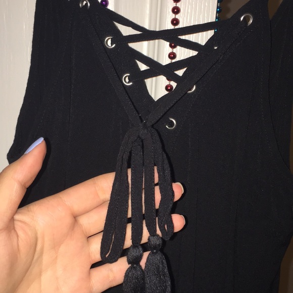 Black Laced Up Crisscross Top with Slit - Picture 2 of 5